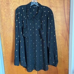TORRID Madison Georgette Black Button Down Long Sleeve Lightning Bolt Top size 4